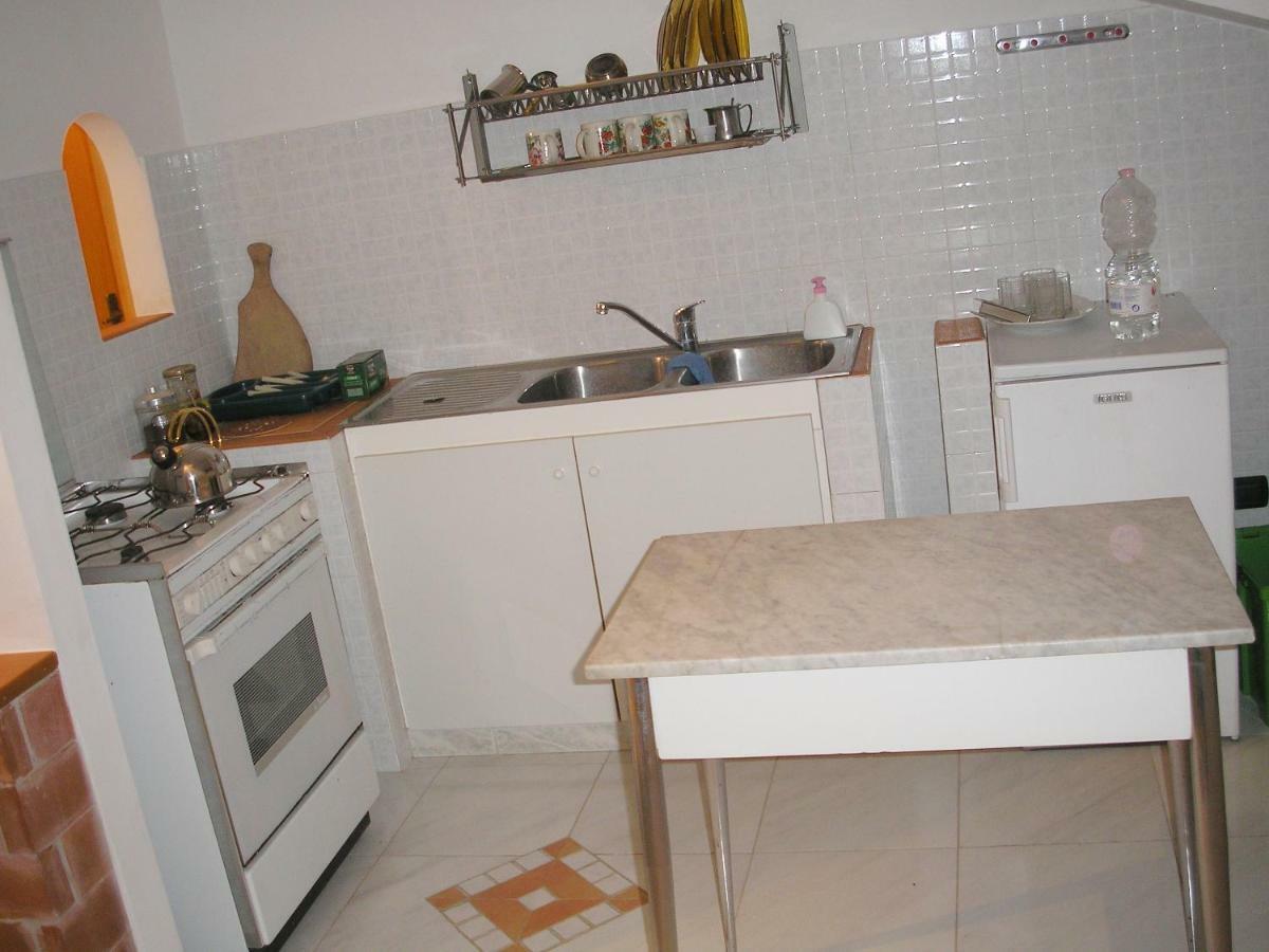Appartamento Per 4 Persone Acerra Bagian luar foto